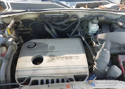 2012 Ford Escape Hybrid z USA, uszkodzony, nr VIN 1FMCU4K39CKA37603